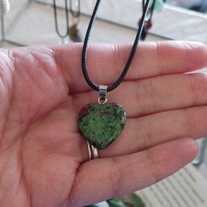 ✨️ Ruby Zoisite Heart-Shaped Crystal Pendant Necklace